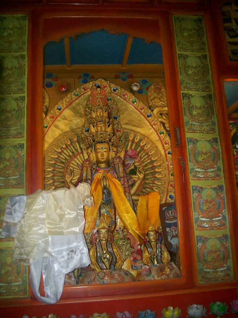 1000 Arm Chenrezig (Avalokitshvara)